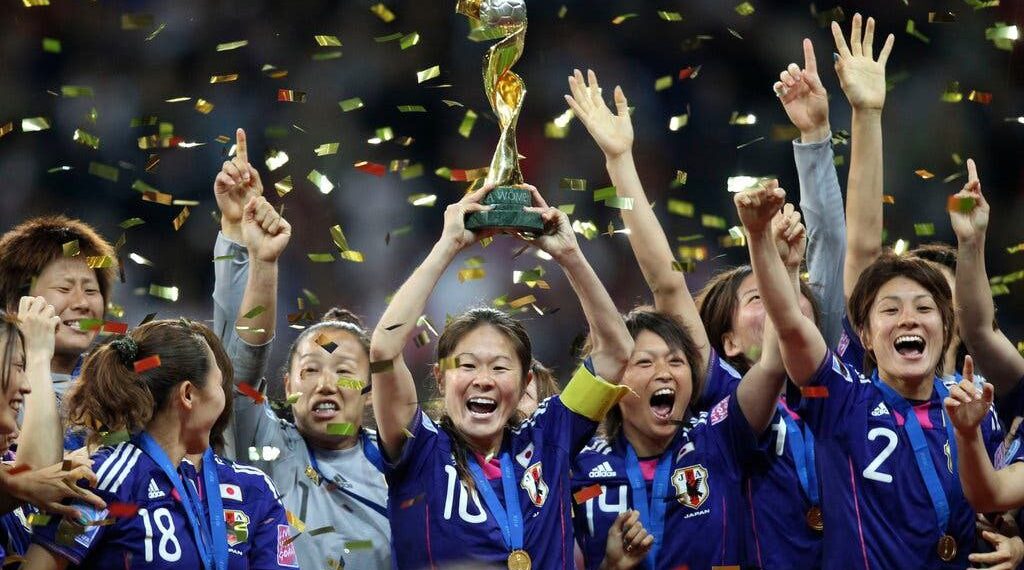 وقتی فوتبال اشک‌های ژاپن را به لبخند تبدیل کرد!