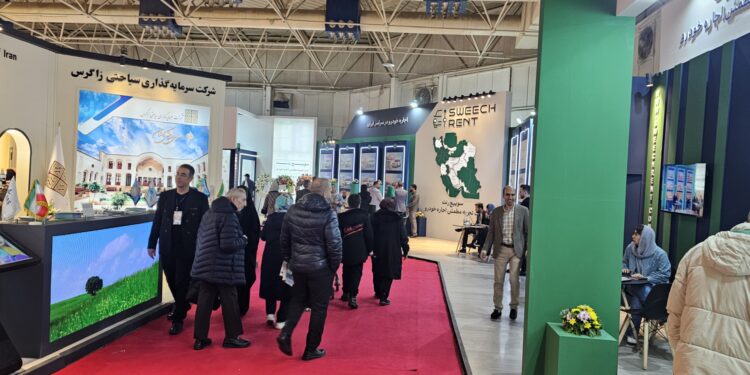 روایت تصویری از حال و هوای نمایشگاه گردشگری تهران