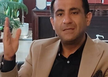 رئیس انجمن صنفی دفاتر سفر تهران وضعیت سفر را ارزیابی کرد افزایش تقاضا برای سفرهای قسطی/ وضعیت تراژیک در پروازها