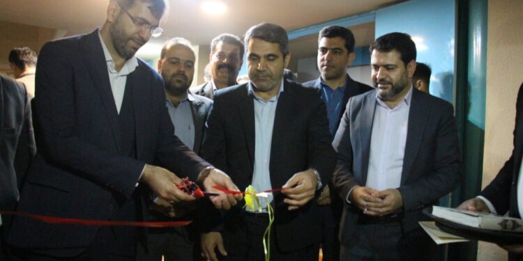 افتتاحیه هفدهمین جشنواره هنرهای تجسمی فجر در خوزستان-دزفول برگزار شد