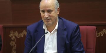 بازی دوستانه ایران با روسیه و شیلی/ تاج: قلعهنویی در جام جهانی ۲۰۲۶ سرمربی ایران است