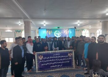 بازگشت کارگران فصلی هفت‌تپه به کار با وساطت امام جمعه شوش