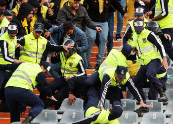 هوادار، یار دوازدهم یا تهدید پنجم؟