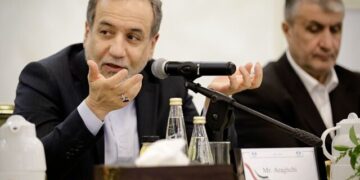 عراقچی: حفظ غنیسازی و زیرساختهای هستهای ایران غیرقابل مذاکره است