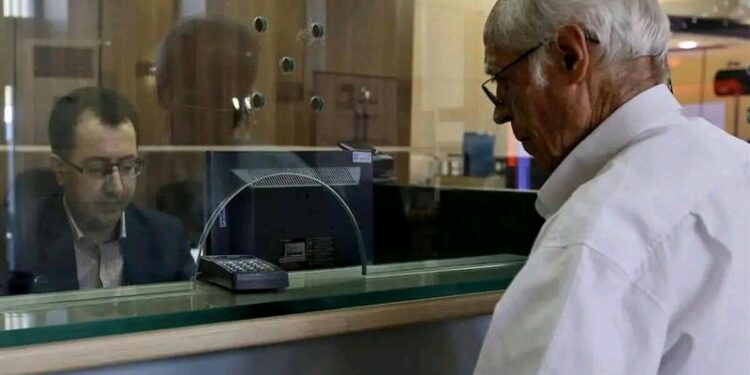 زمان صدور احکام بازنشستگان اعلام شد