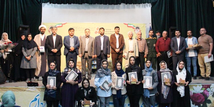 گزارش تصویری اختتامیه نخستین جشنواره ملی داستان کوتاه هشت دزفول