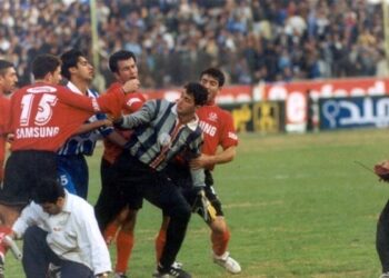 پیراهنی که دیگر برای کسی تنگ نیست…