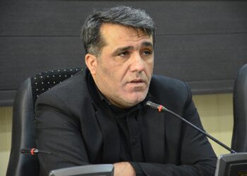 فرماندار هندیجان در جلسه شورای اداری : هیچ‌گونه بهانه‌ای از سوی مدیران قابل‌قبول نیست و باید با تمام توان در میدان خدمت و پاسخگویی حاضر باشند