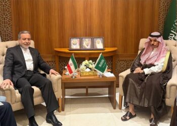 تاکید عراقچی و بن فرحان بر نقش مهم همکاری‌های ایران و عربستان در تقویت ثبات منطقه‌ای