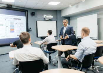 از بخش سوسن ایذه تا دانشگاه برتر روسیه /افتخار فرزند ایذه جز دو درصد دانشمندان برتر جهان