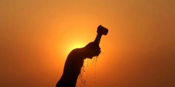 سازمان ملل: ۸۰ درصد فقیرترین مردم جهان قربانی مستقیم بحران اقلیمی‌اند — «بار دوگانه» فقر و گرمایش زمین