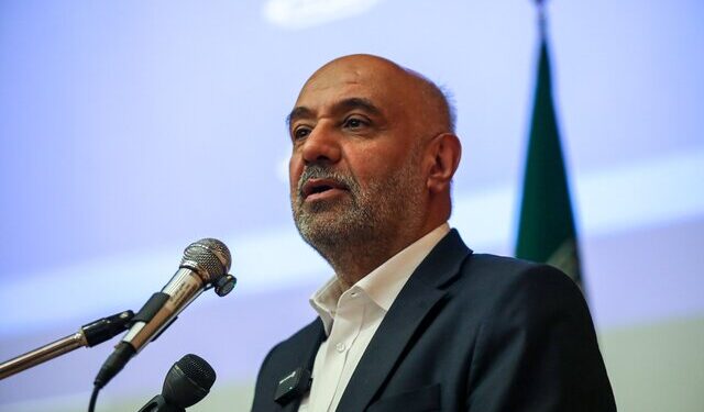 میدری خبر داد: واگذاری ۱۰۰ هزار قطعه زمین به صنایع برای ساخت مسکن کارگری در کشور/ رصد برخط بیکاری