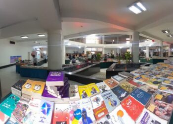 گزارش تصویری از افتتاح نمایشگاه کتاب اهواز