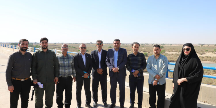 نشست هم‌اندیشی اصحاب رسانه حوزه زهره با مدیرعامل شرکت بهره‌برداری زهره و جراحی در سد انحرافی آسک برگزار شد