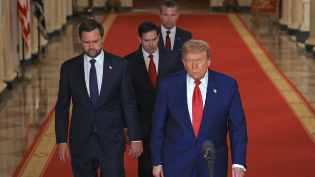 روایت آکسیوس از تردید ترامپ و مشاورانش پیرامون تنشآفرینی علیه ایران