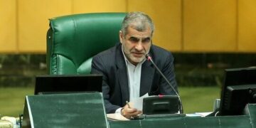 نیکزاد: اگر شروط ۱۰ گانه پذیرفته نشود رهبر انقلاب اجازه امضا نخواهند داد