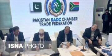 مدیرعامل سازمان منطقه آزاد چابهار بیان کرد: تشکیل منطقه آزاد مشترک ایران و پاکستان در مرز ریمدان، اولویت راهبردی
