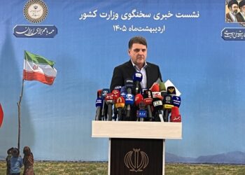 سخنگوی وزارت کشور: مرزهای جایگزین در شمال، غرب و شرق فعالند/بیش از یک‌سال ذخیره گندم داریم