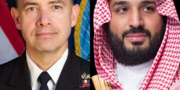 دیدار محمد بن سلمان با فرمانده سنتکام
