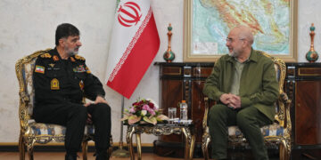 در دیدار با فرمانده و اعضای ستاد فرماندهی انتظامی کشور قالیباف: دشمن به دنبال ایجاد ناامنی در داخل کشور است